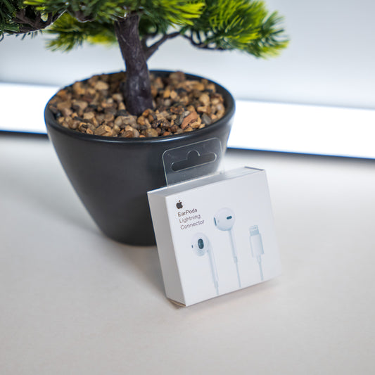 Apple EarPods с конектор Lightning