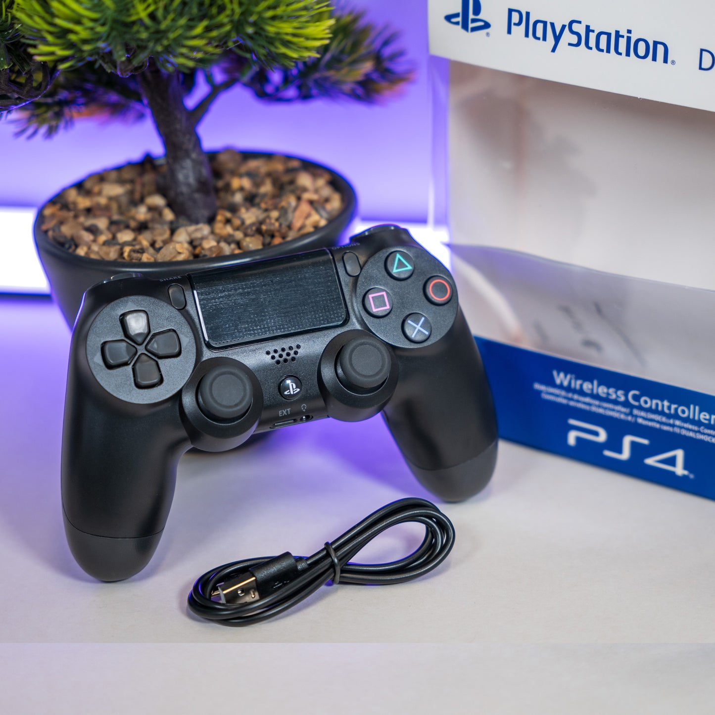 Безжичен контролер за PlayStation 4 (DualShock 4)