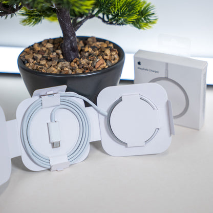 Apple MagSafe безжично зарядно